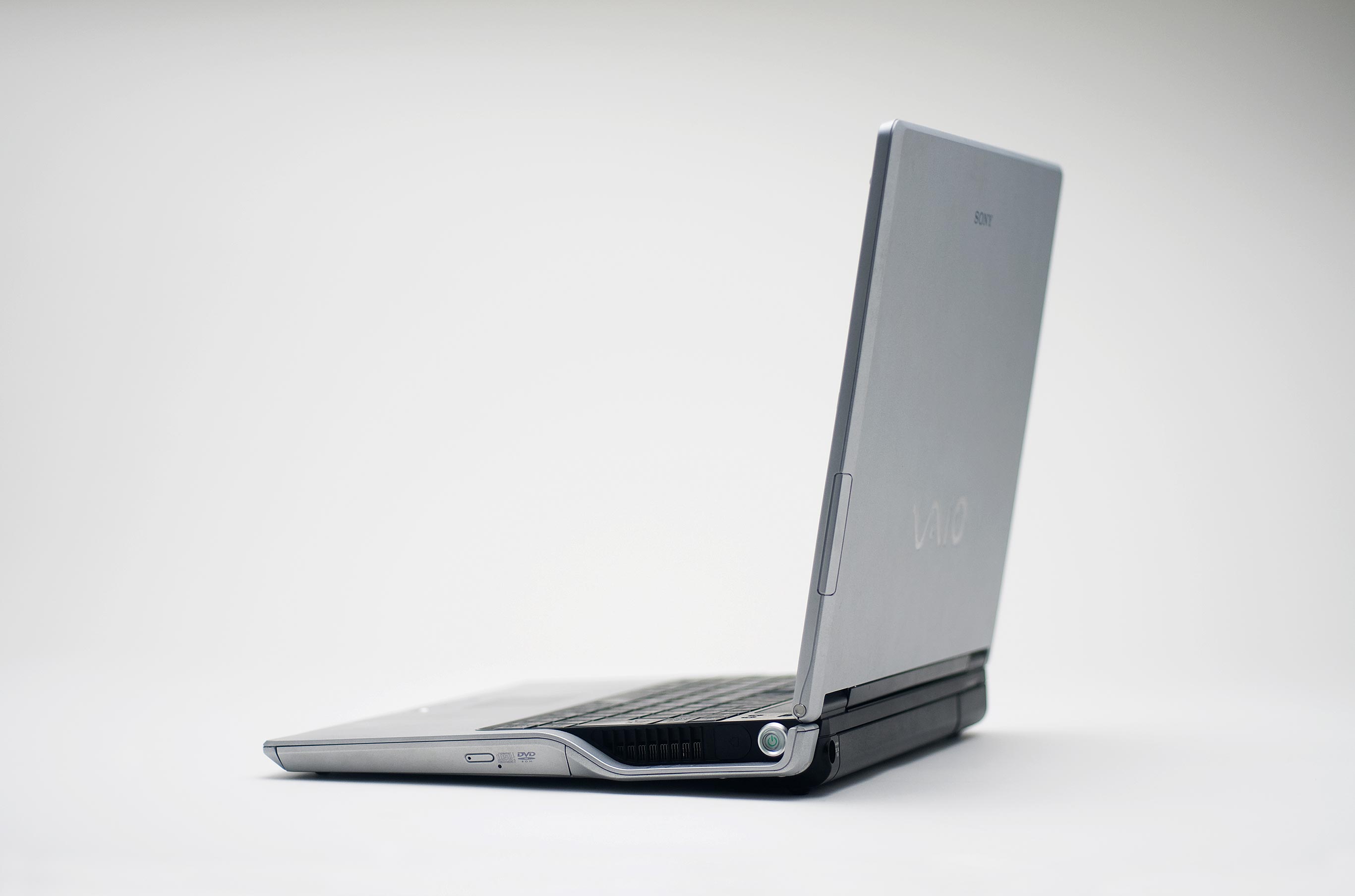 VAIO Note Z | KATAOKA DESIGN STUDIO