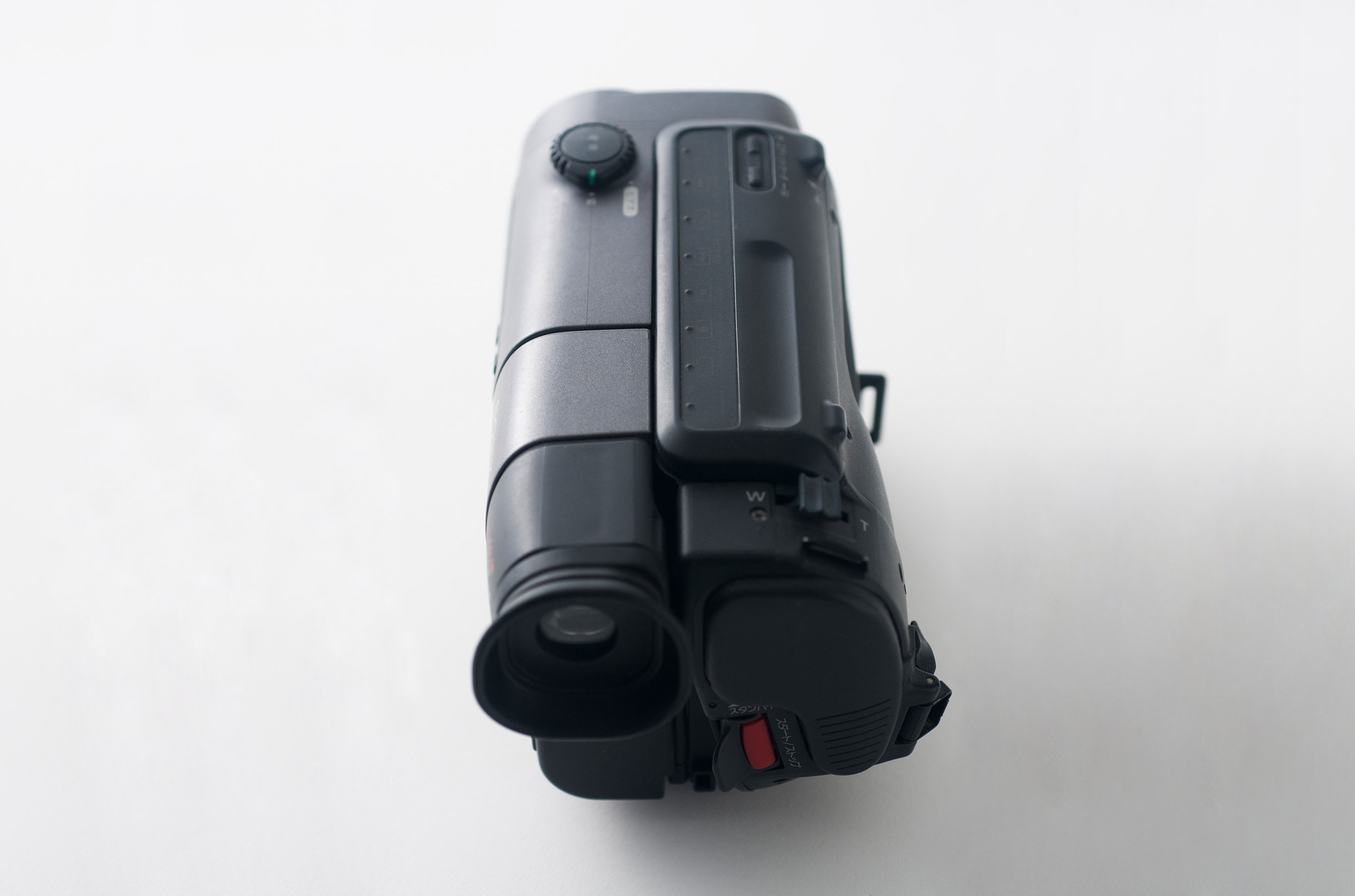 Handycam TR3 | KATAOKA DESIGN STUDIO プロダクトデザイナー Handycam TR3 | KATAOKA DESIGN STUDIO プロダクトデザイナー